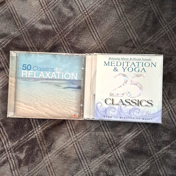 Yoga and relaxation cds - Picture 1 of 2